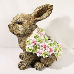 Garden Rabbit Bunny Planter Pot